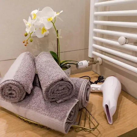 Luxury * Bukareszt